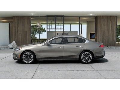 2027 BMW 530i 530i xDrive