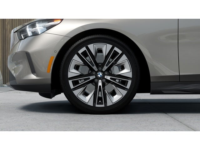 2027 BMW 530i 530i xDrive