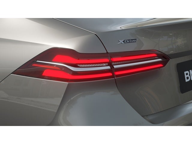 2027 BMW 530i 530i xDrive